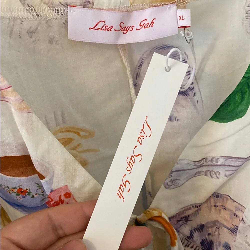 Lisa Says Gah Cream Floral & Produce Print Tie-Front Tank - Picture 6 of 6